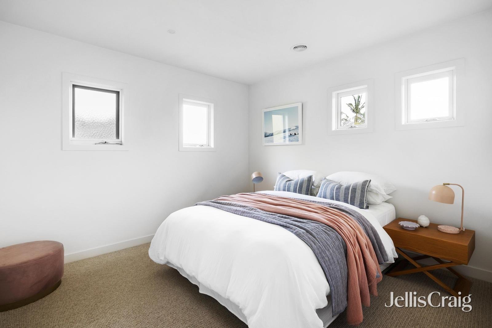 2/4 Rosedale Road, Glen Iris image 13