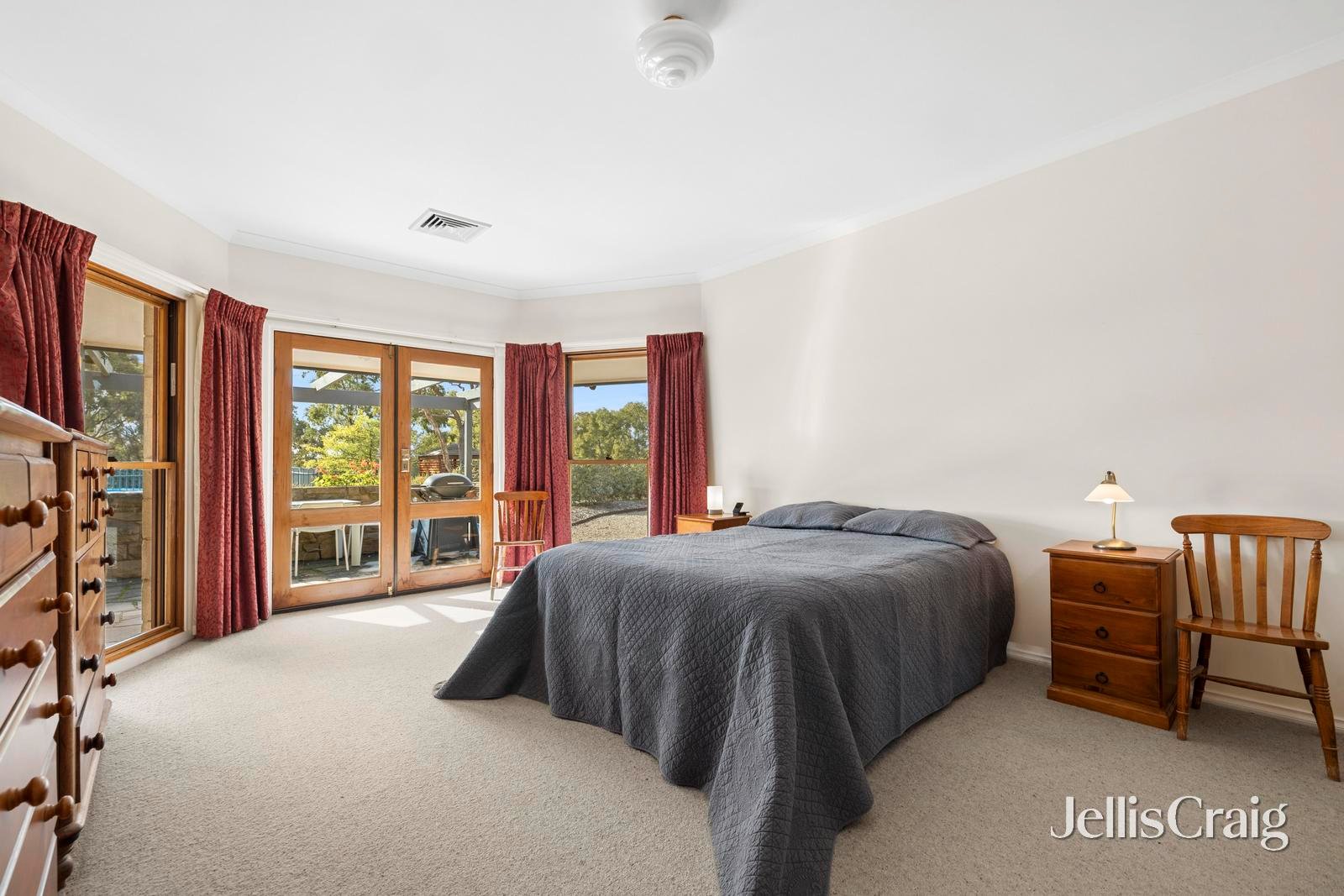 24 Ross Drive, Castlemaine image 13
