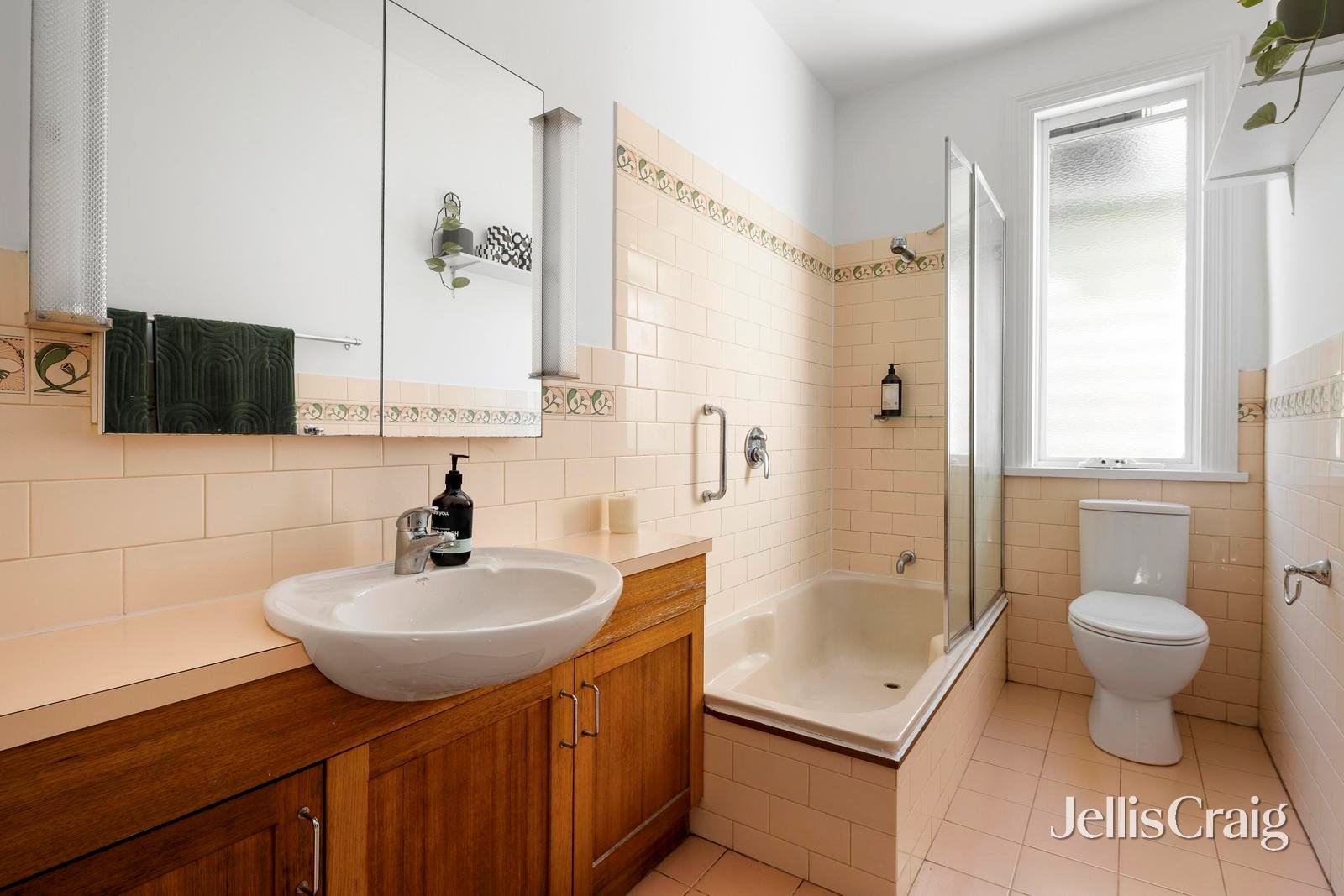 24 Rutland Street, Clifton&nbsp;Hill image 9