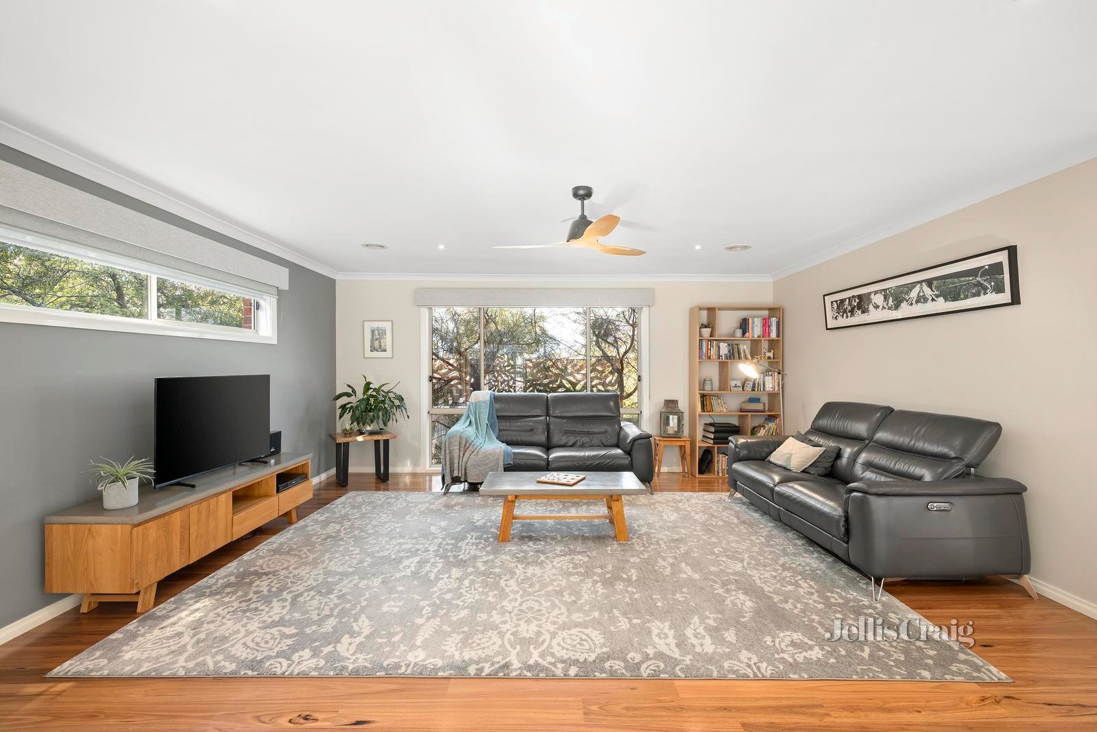 2/4 Ryrie Court, Lilydale image 10