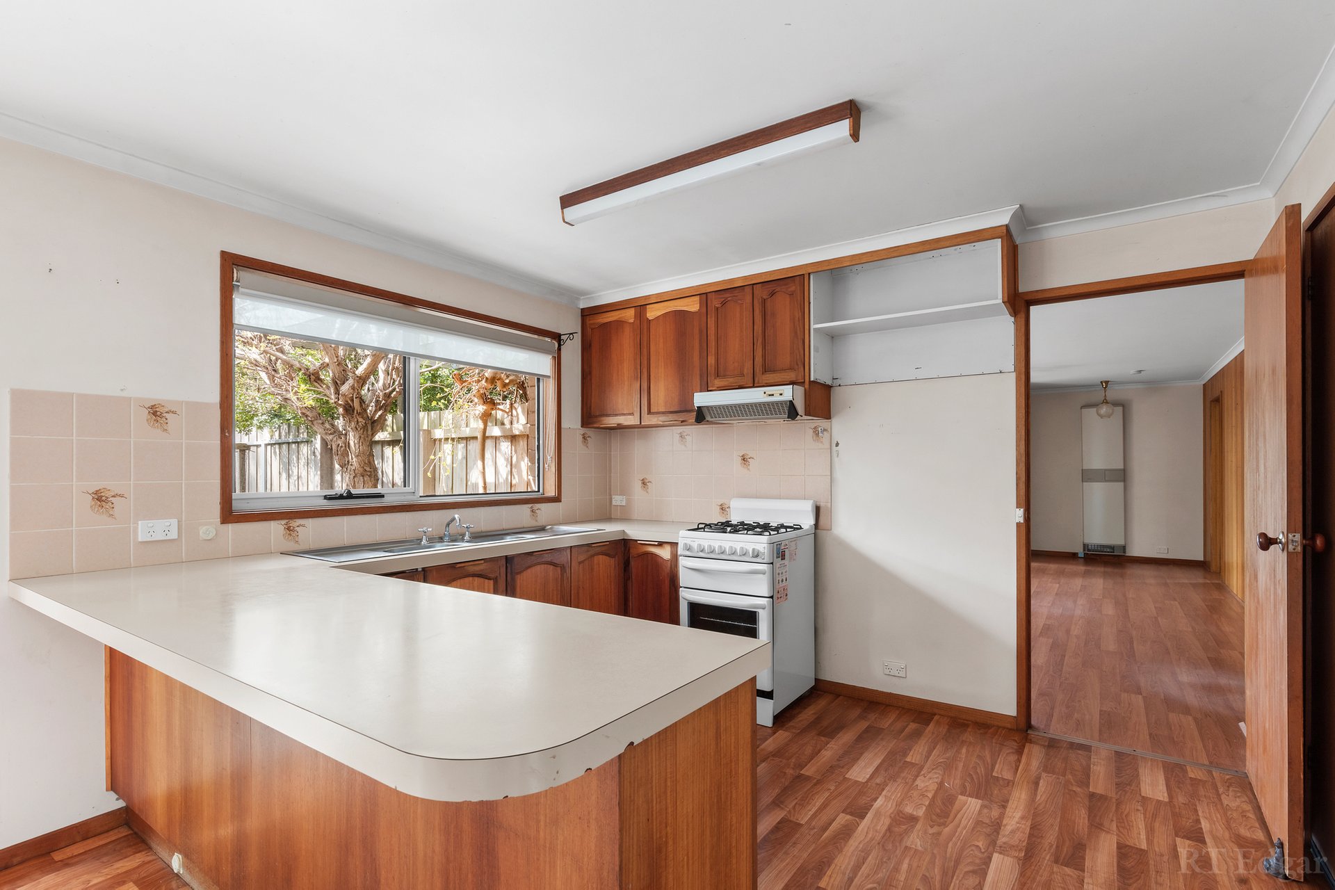 Property Gallery Thumbnail 4