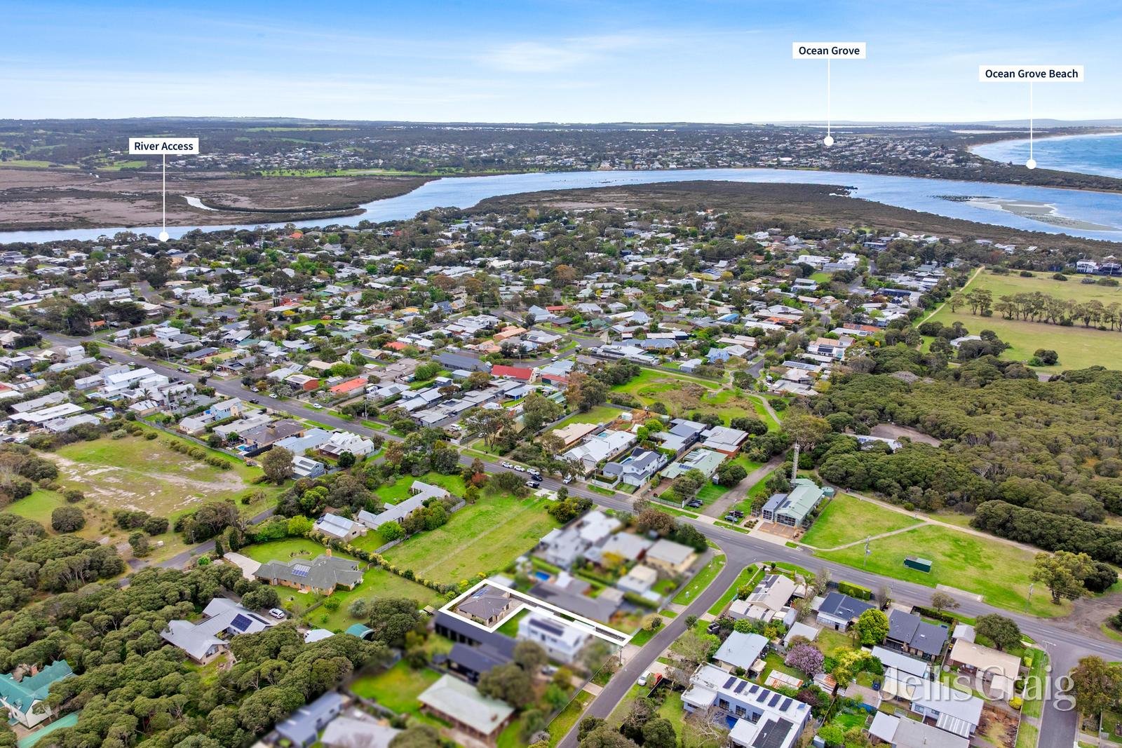 2/4 Saratoga Avenue, Barwon Heads image 13