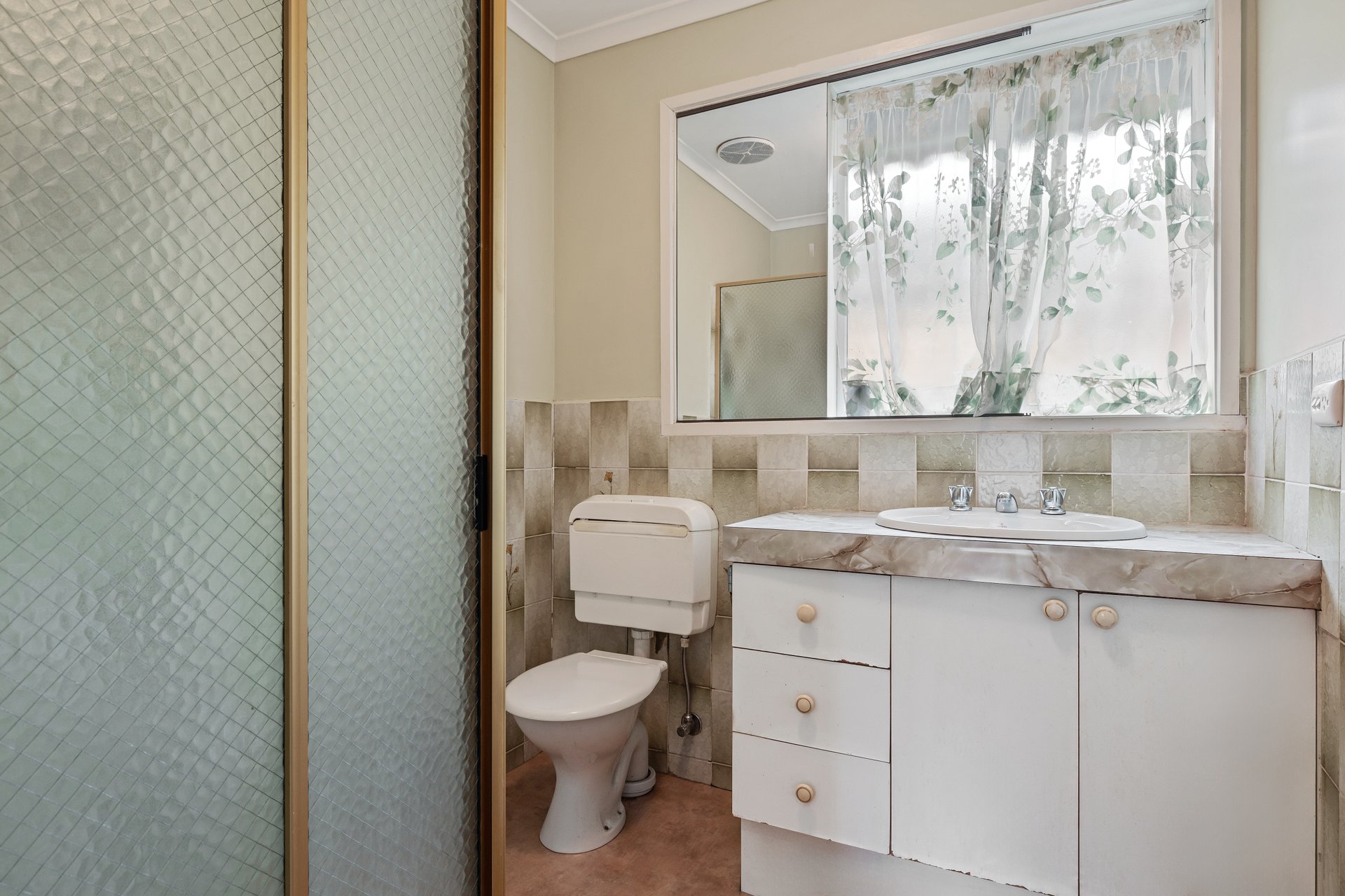 24 Sellick Drive, Croydon image 12