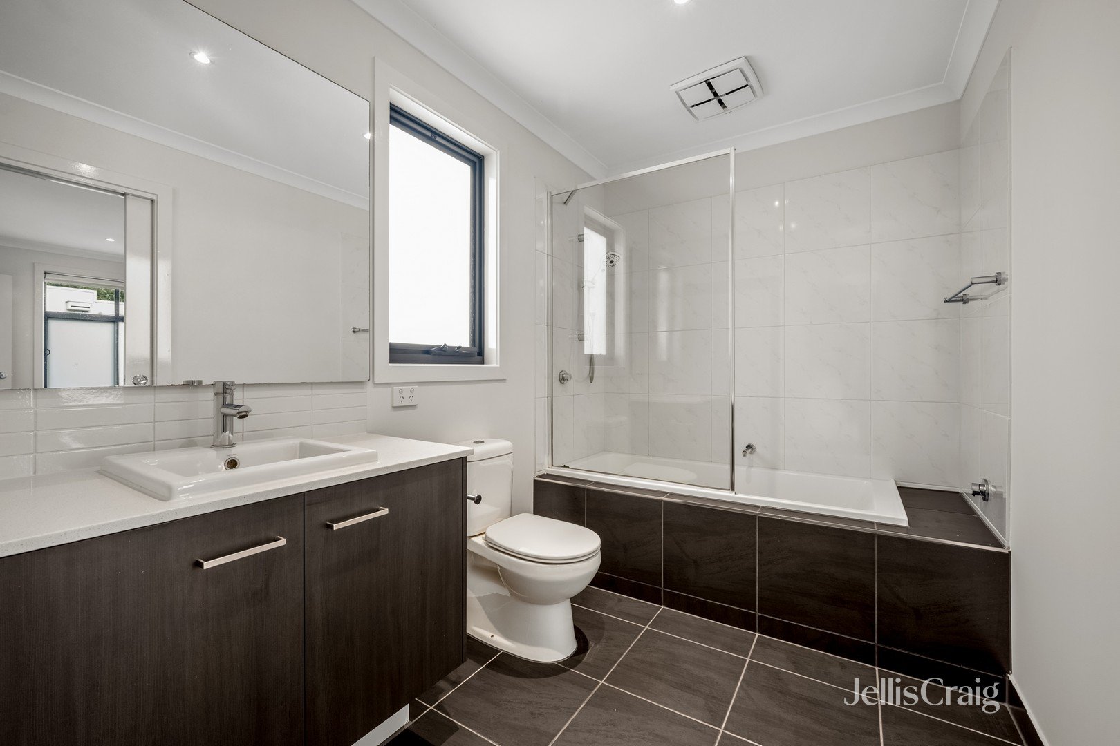 24 Snapshot Drive, Coburg North image 6