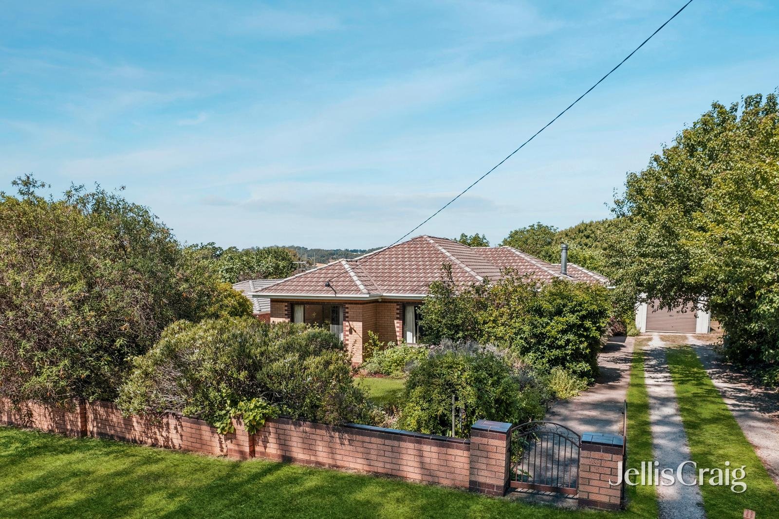 24 Spring Street, Glenlyon image 1