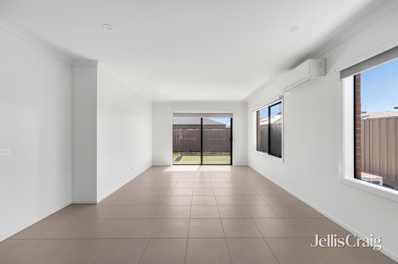 24 Sprinter Way, Winter&nbsp;Valley image 4