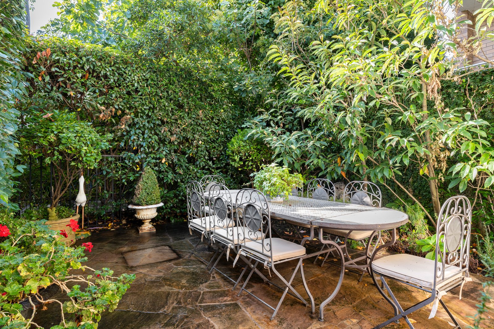 Property Gallery Thumbnail 5