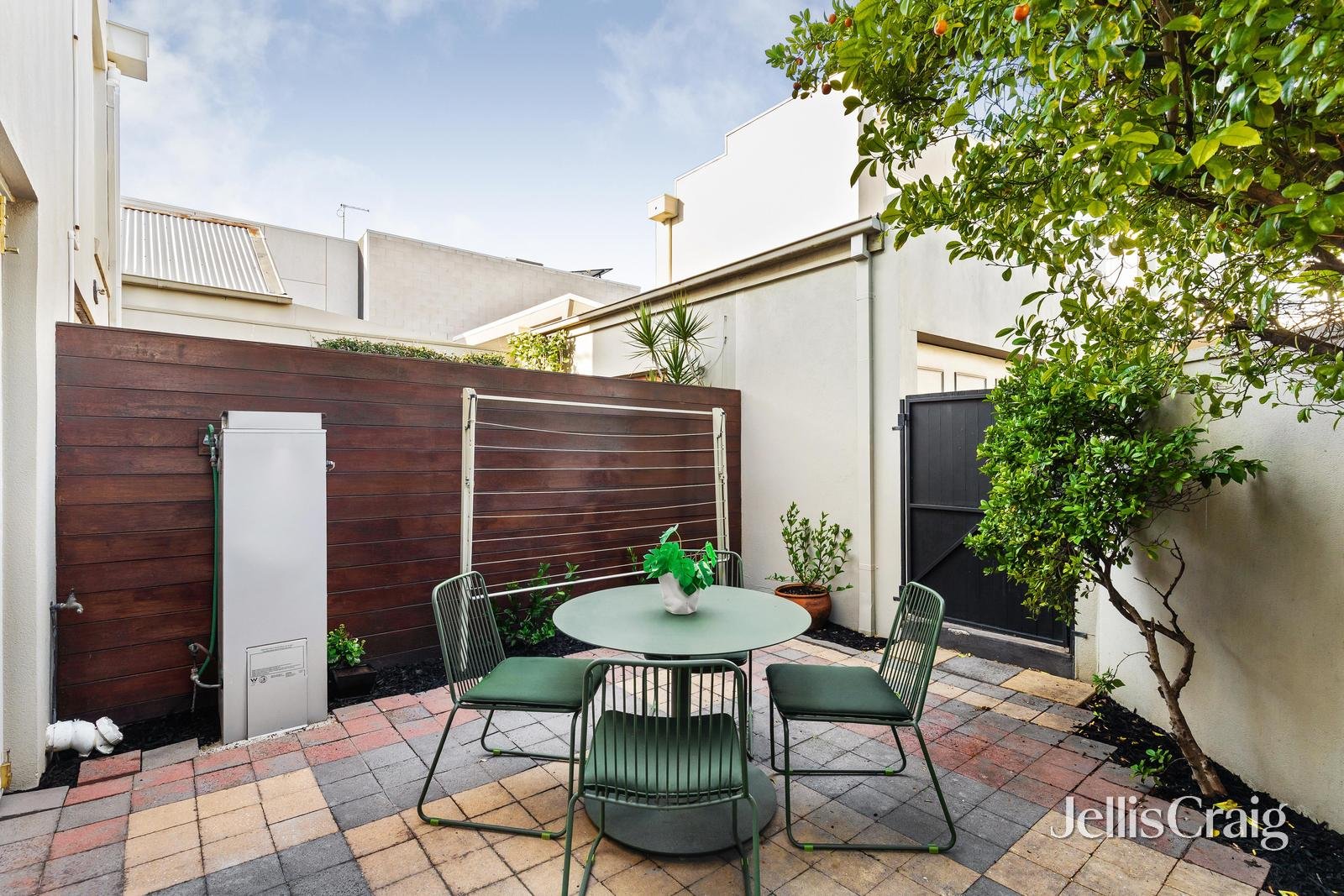 2/4 Stillman Street, Richmond image 6