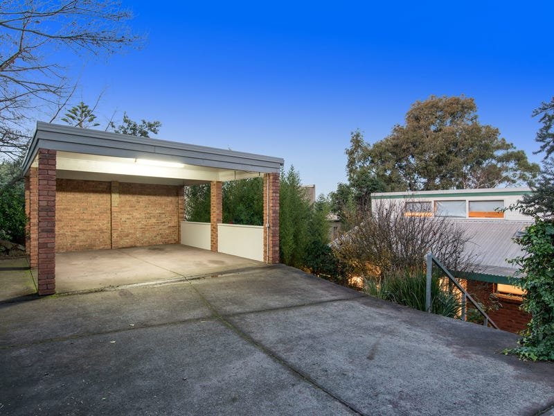 24 Struan Avenue, Mooroolbark image 20