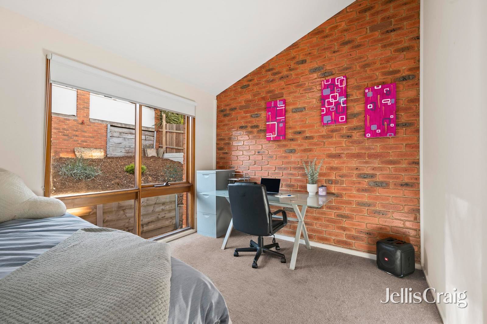 24 Struan Avenue, Mooroolbark image 18