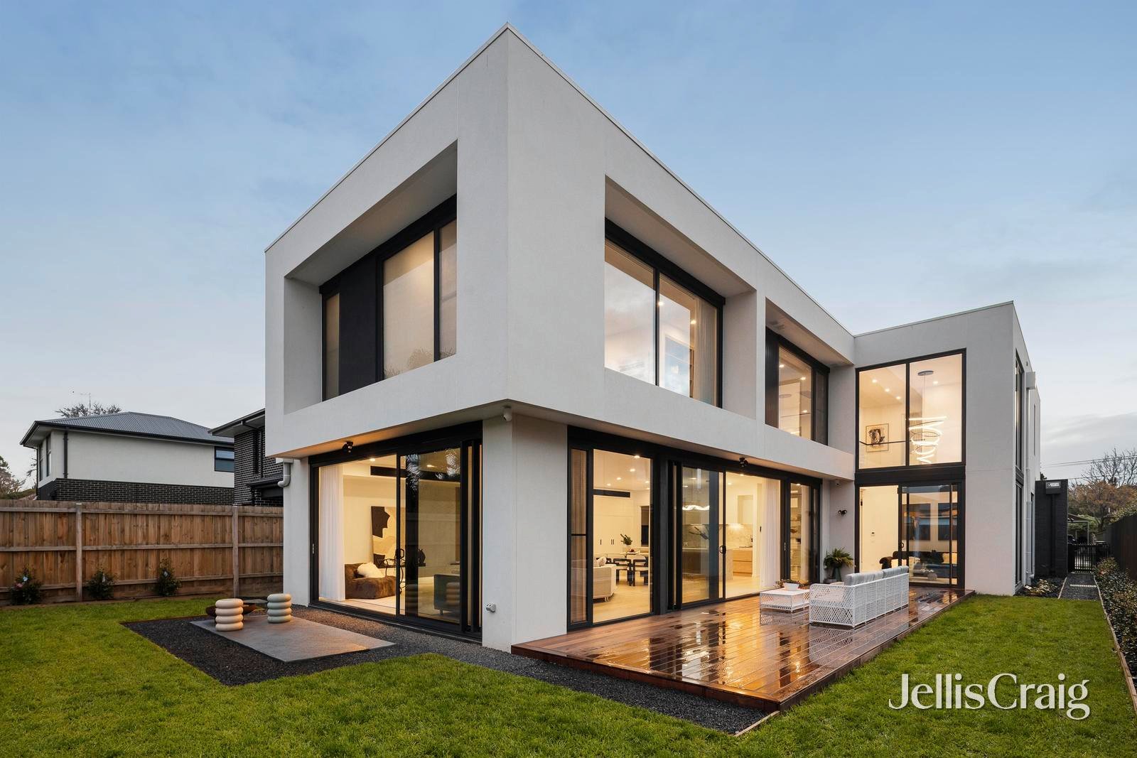 24 Sumersett Avenue, Oakleigh&nbsp;South image 20