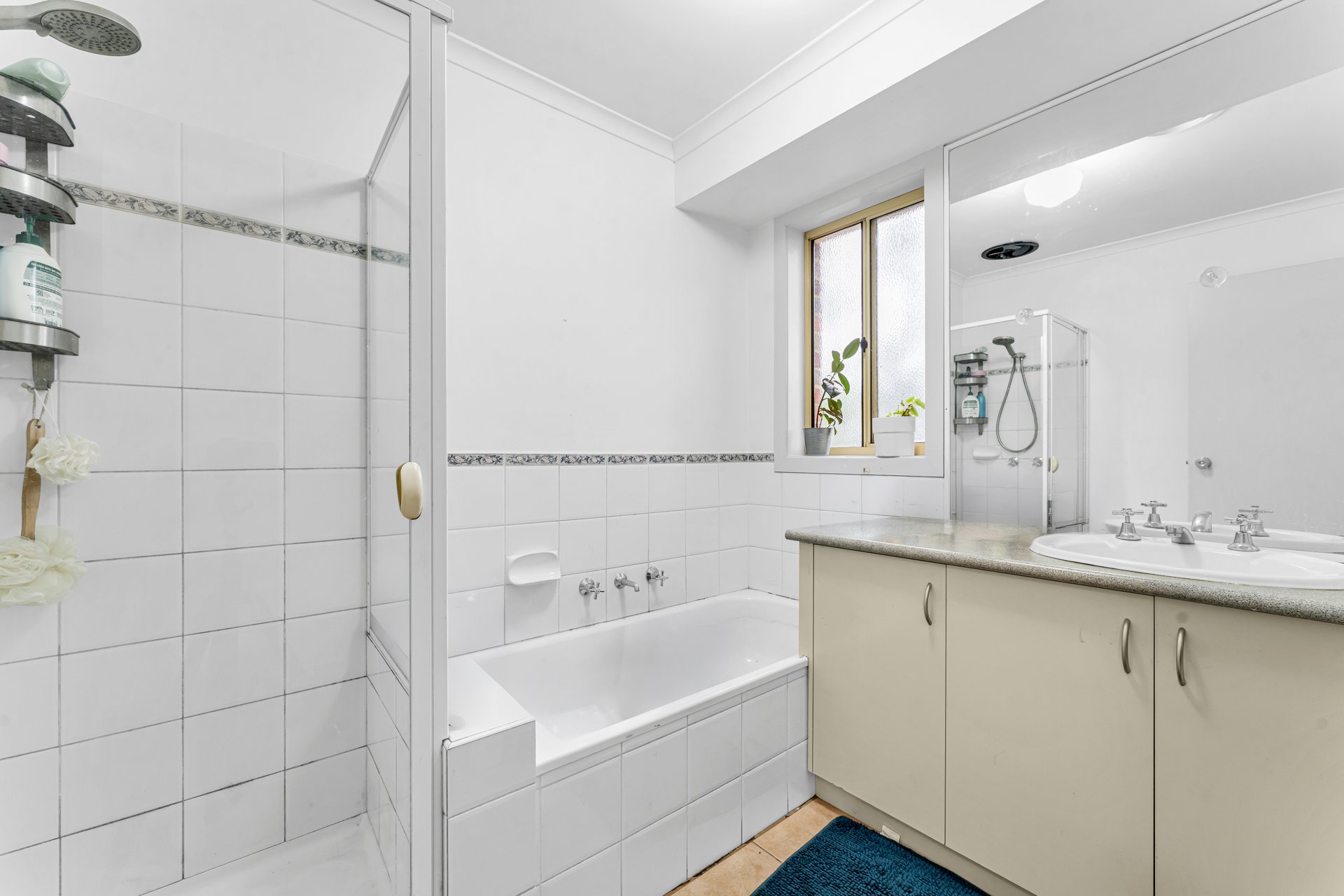 2/4 Surrey Road West, Croydon image 4
