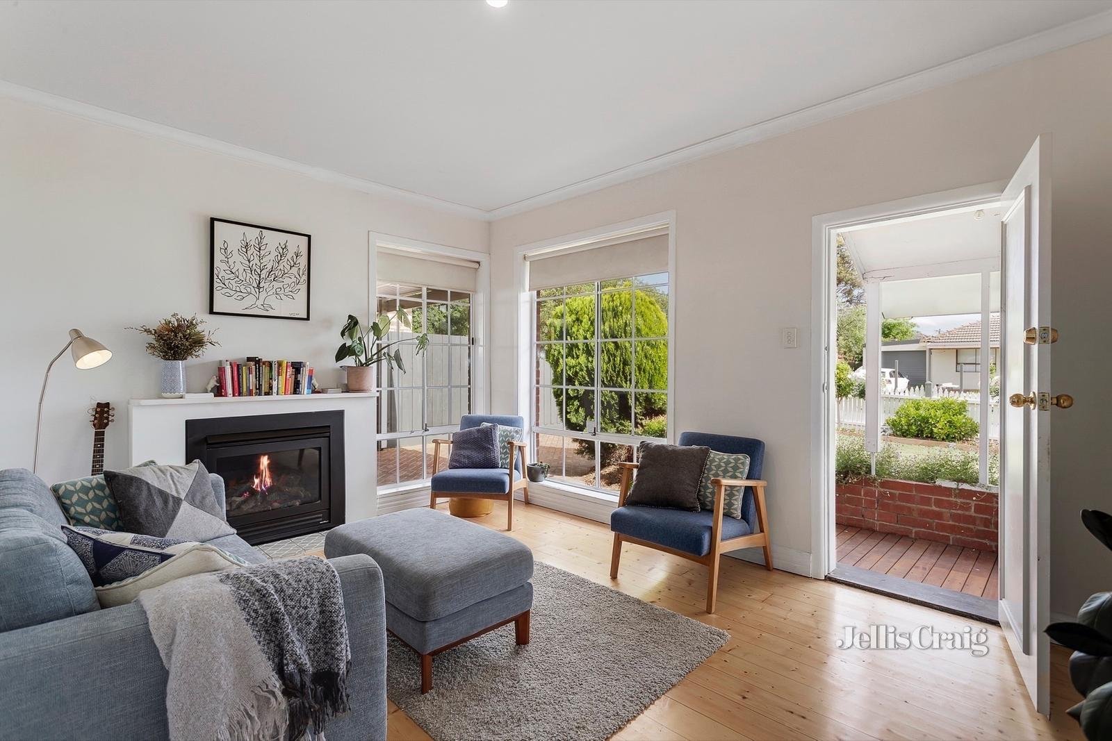 24 Swanston Street, Heidelberg Heights image 3