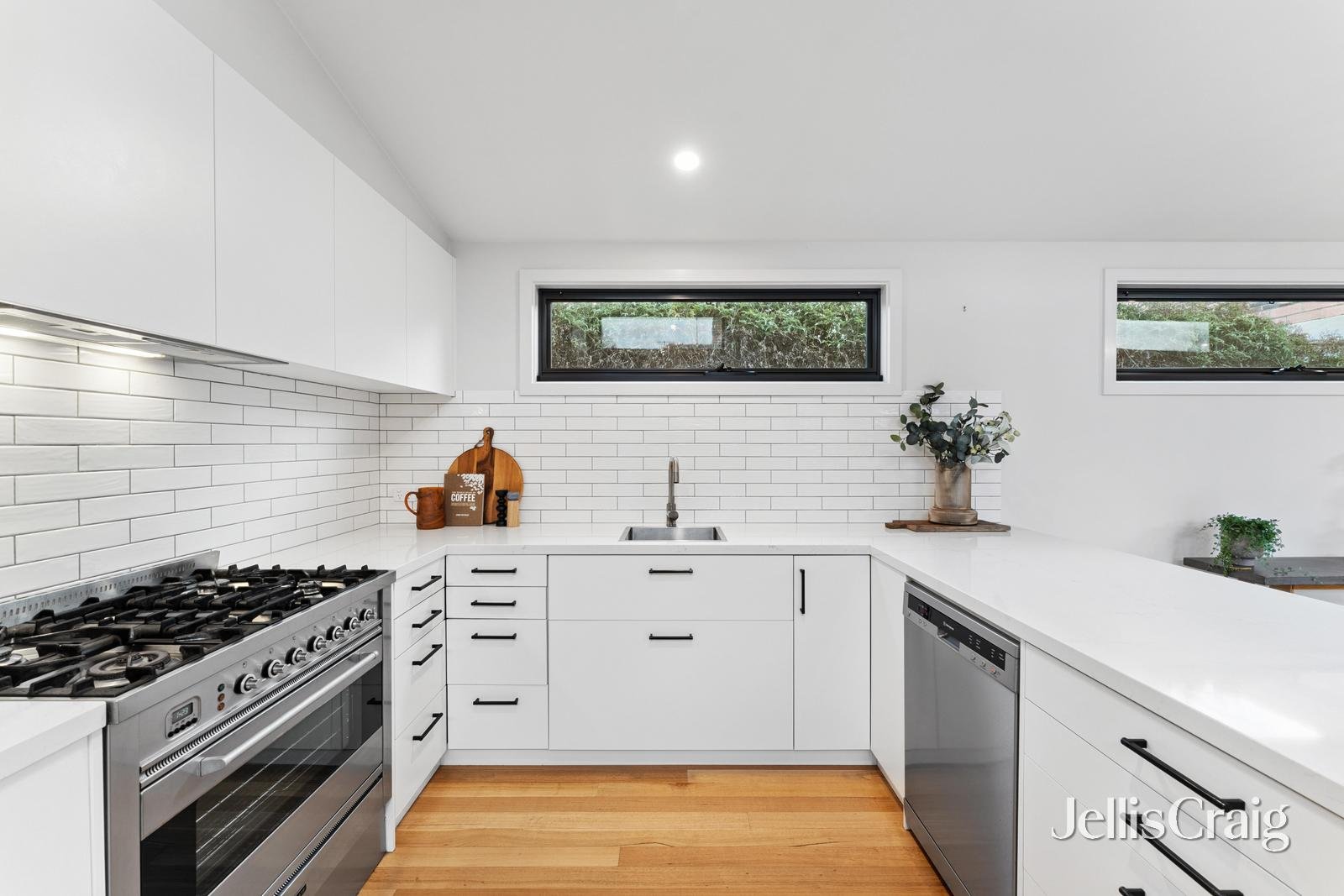24 Talbot Street South, Ballarat Central image 16