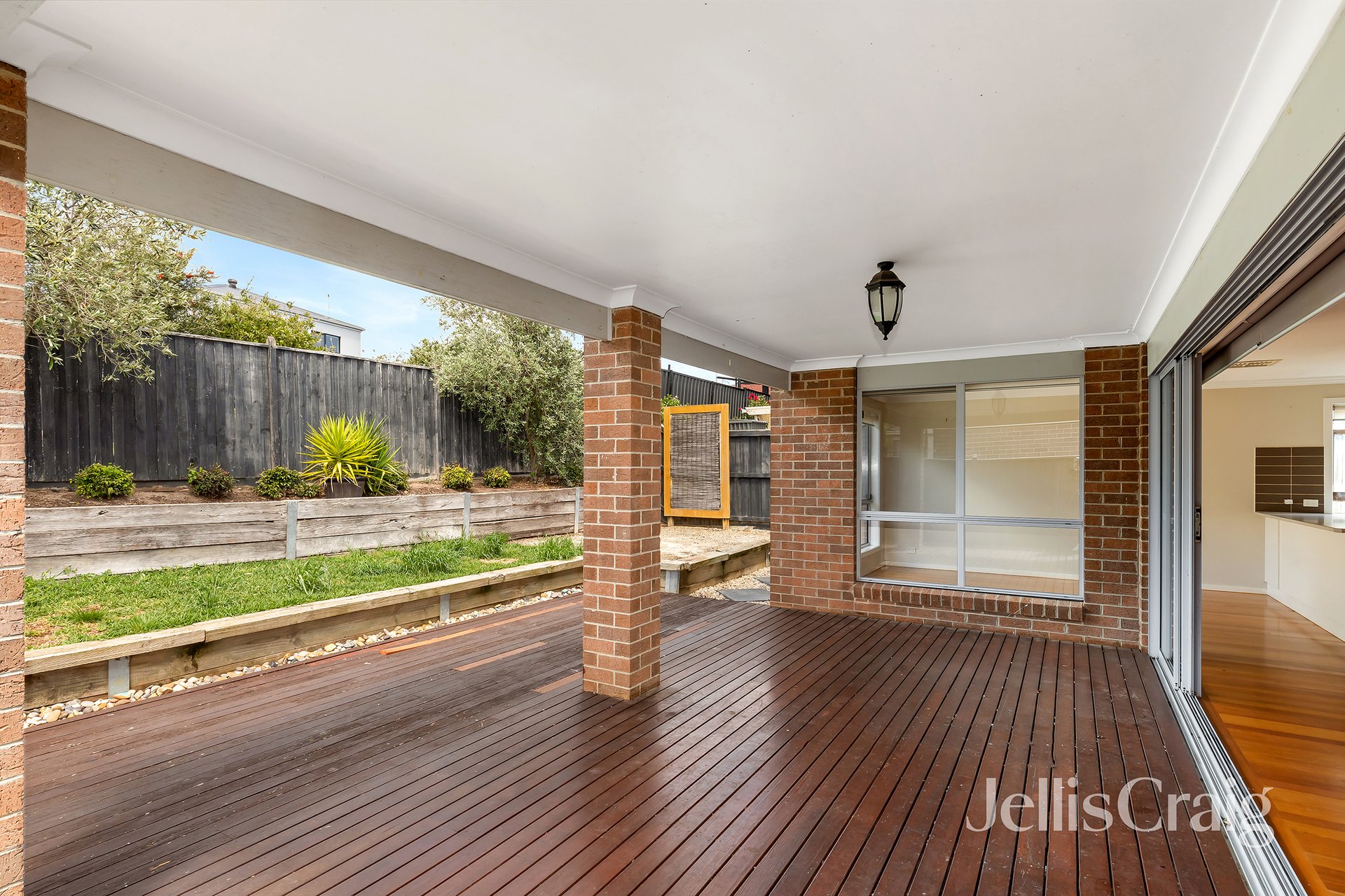 24 Tallis Grove, Doreen image 10