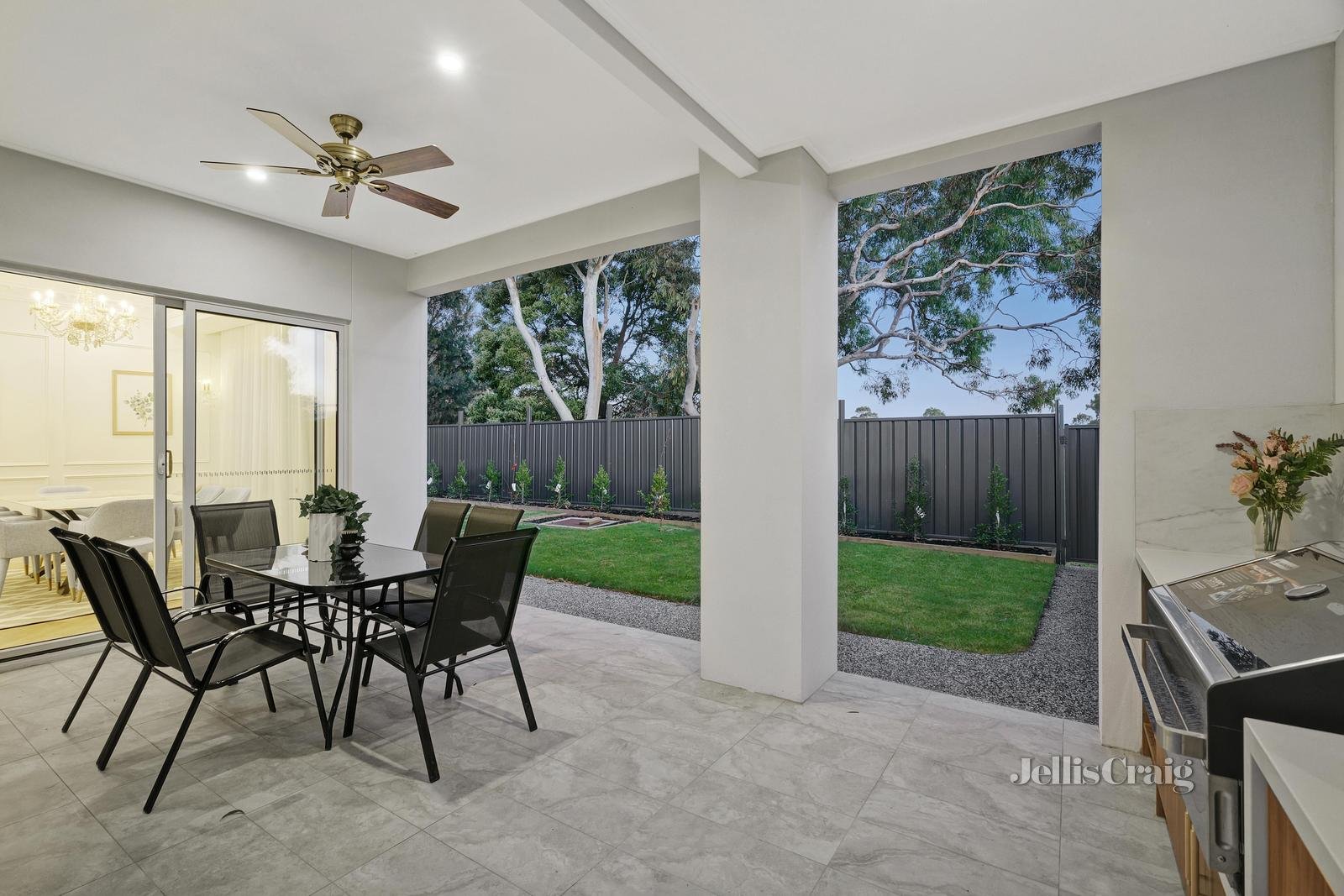 24 Tamarisk Avenue, Glen Waverley image 19