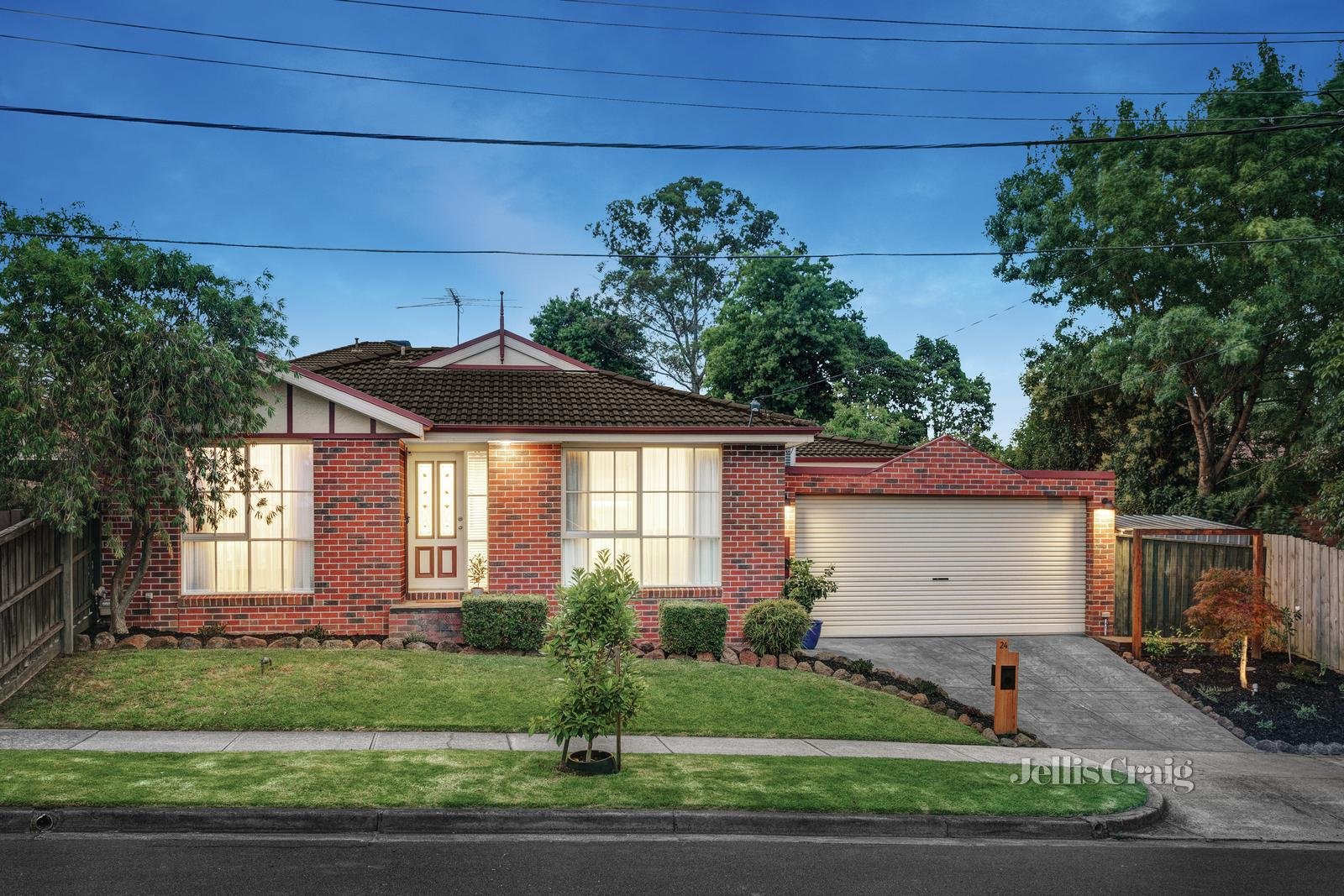 24 Tasman Avenue, Nunawading image 1