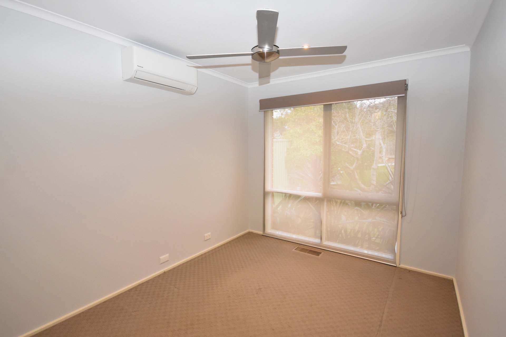 24 The Brentwoods, Chirnside Park image 4