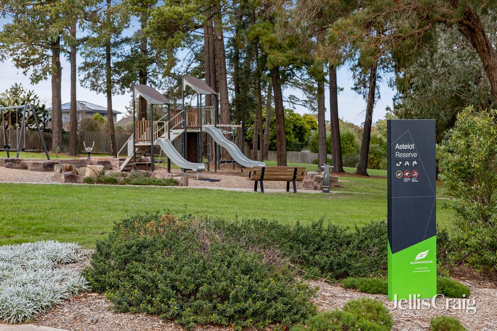 24 The Glen, Donvale image 14
