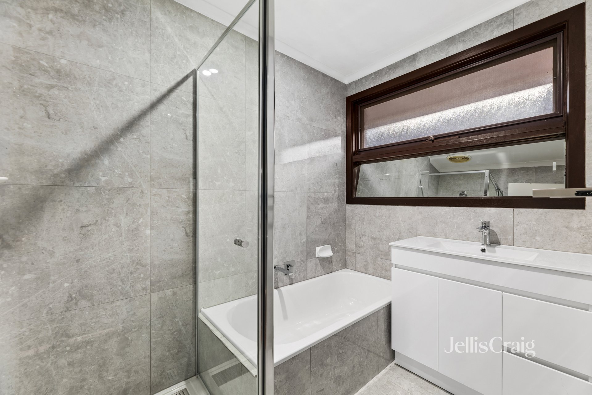 24 Thornton Street, Macleod image 10
