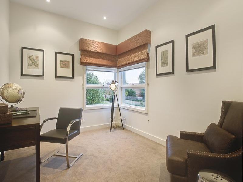 24 Tonkin Avenue, Balwyn image 9
