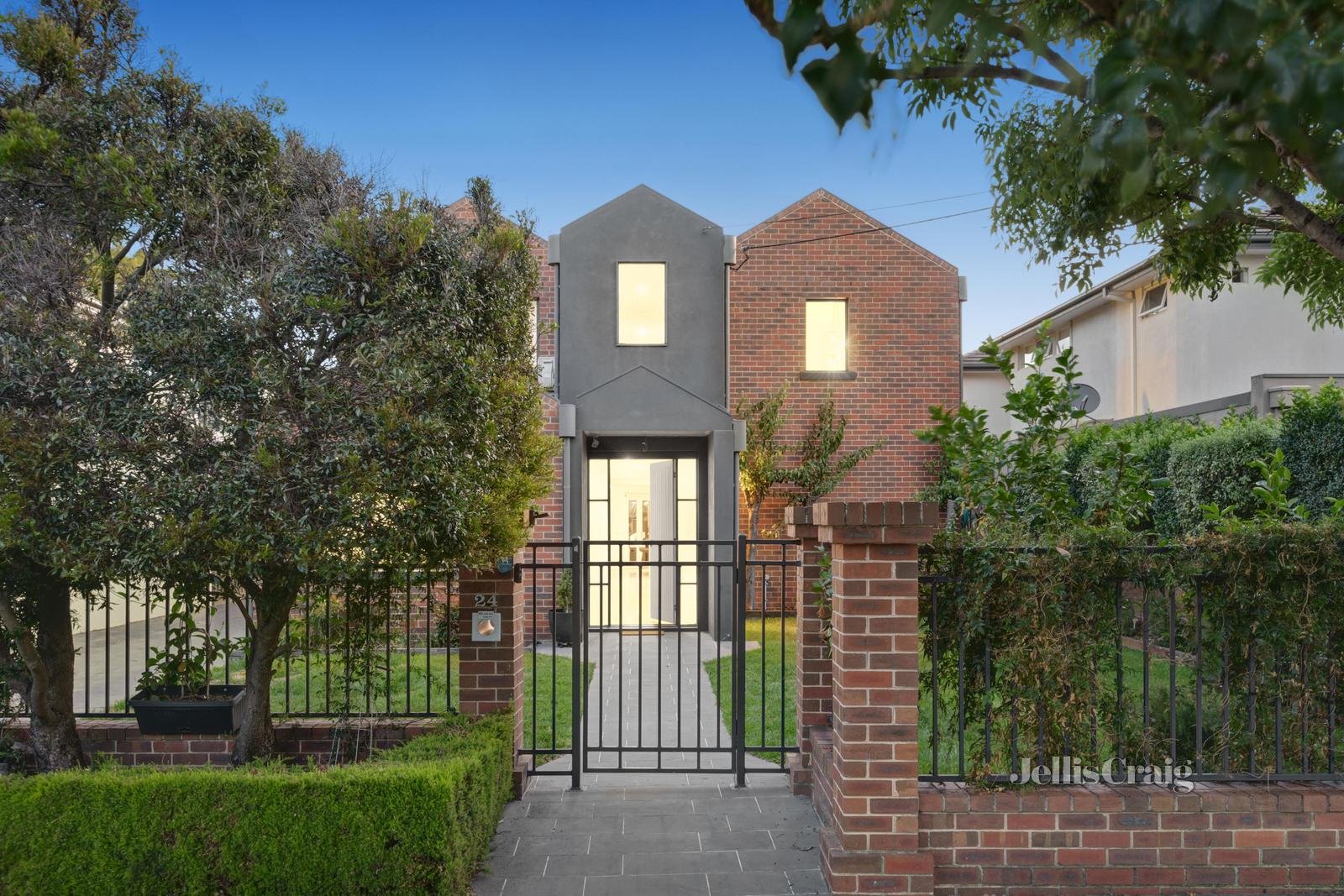 24 Tovan Akas Avenue, Bentleigh image 1