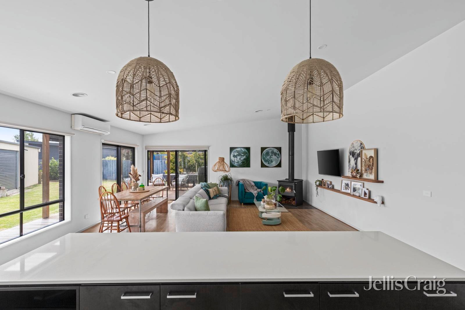 24 Trader Street, Ocean Grove image 3