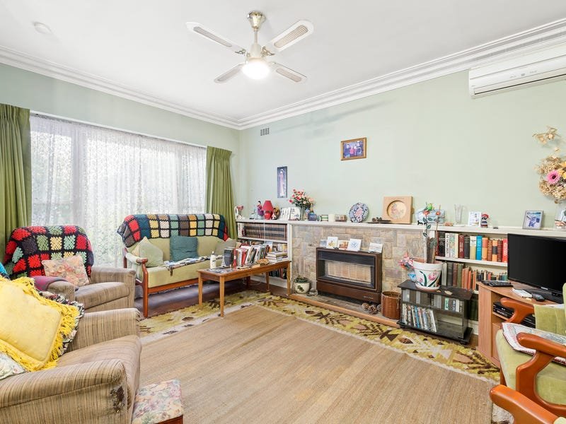 Property Gallery Thumbnail 3