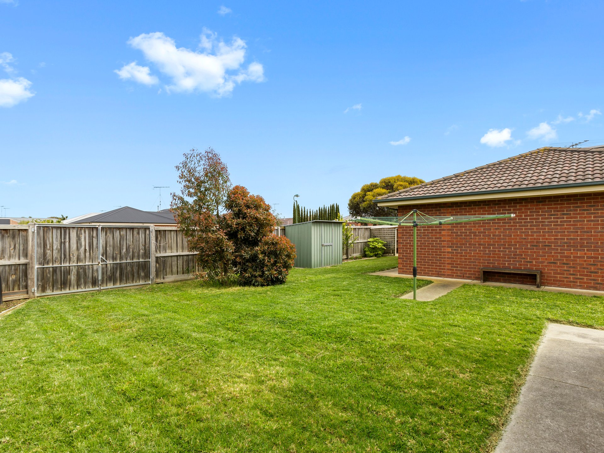 24 Trumper Crescent, Leopold image 6