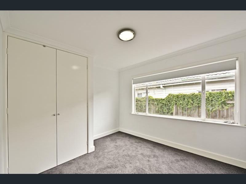 Property Gallery Thumbnail 4