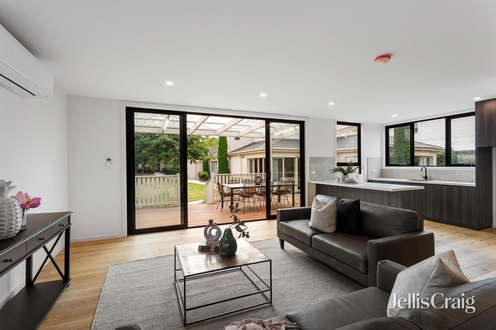 24 View Street, Mont&nbsp;Albert image 7