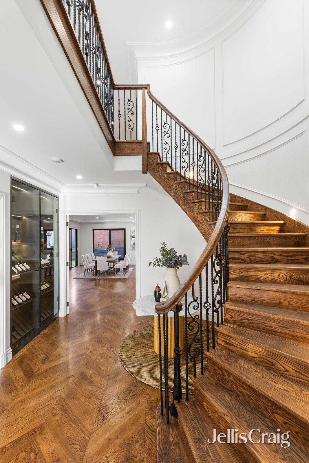 24 Viewpoint Avenue, Glen Waverley image 12