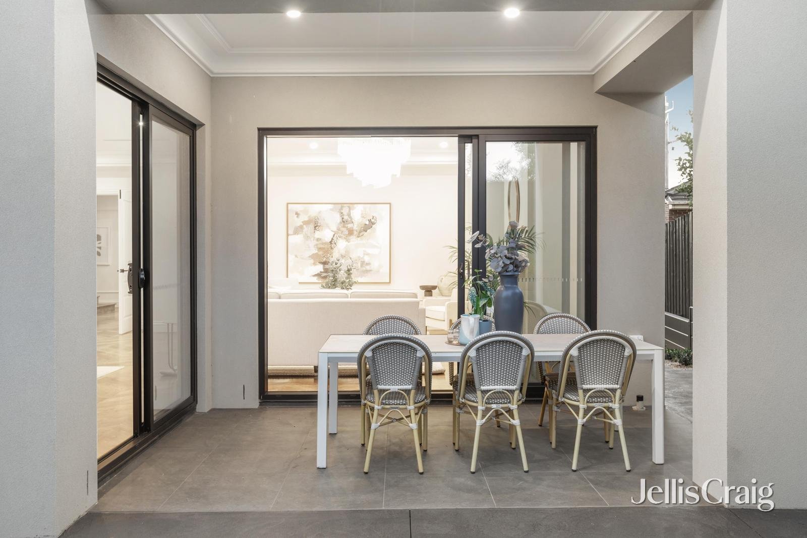 24 Viewpoint Avenue, Glen Waverley image 20