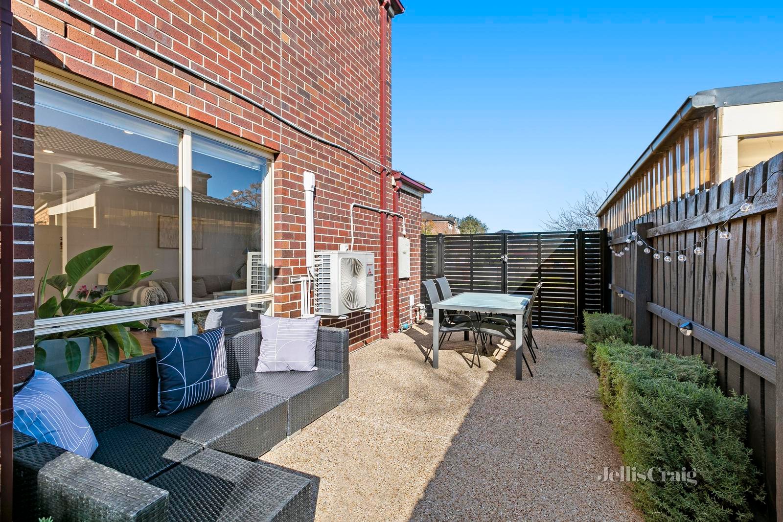 24 Waratah Drive, Altona Meadows image 16