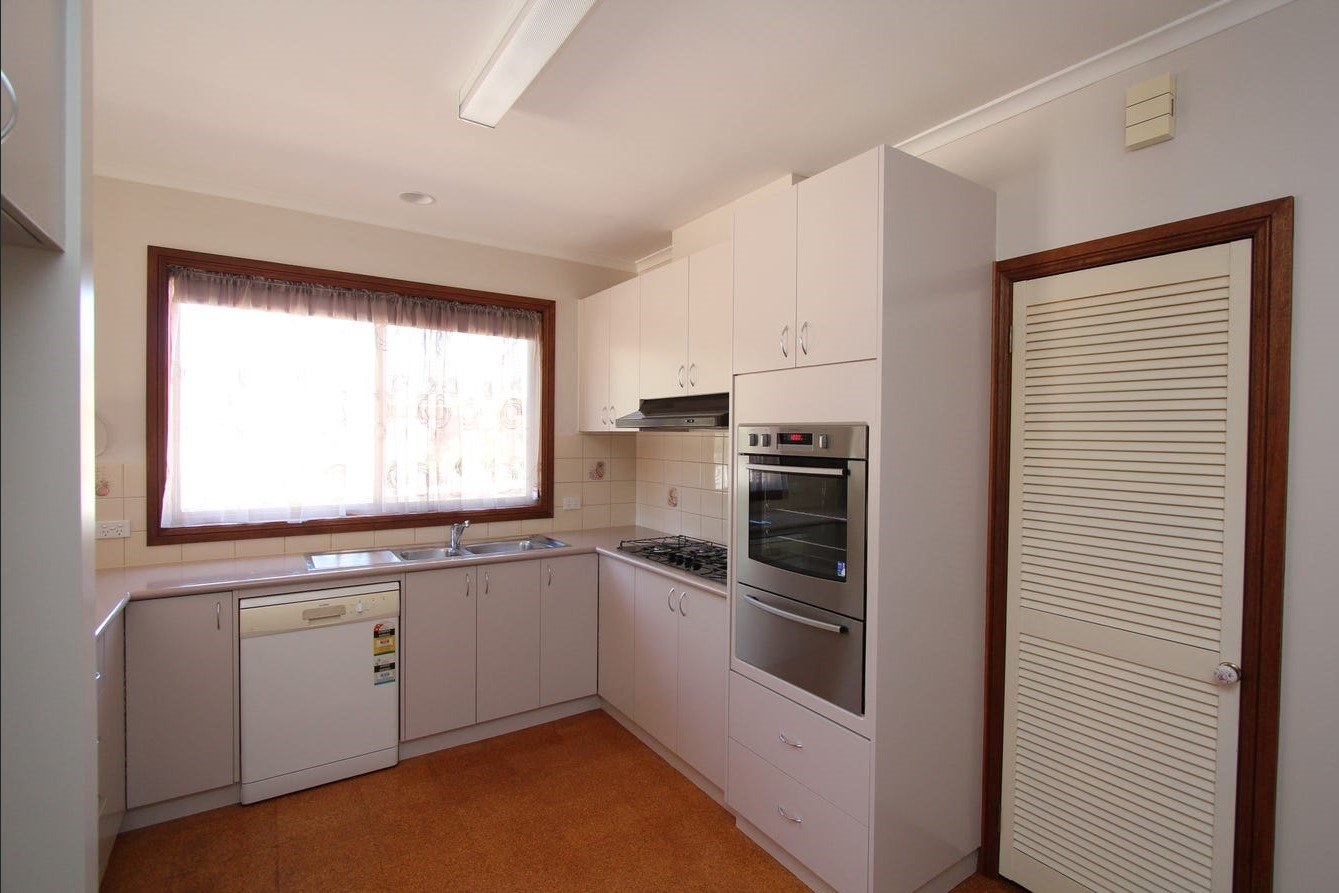 24 Wattletree Drive, Mount&nbsp;Helen image 2