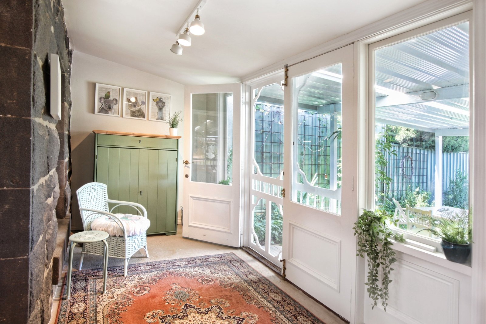 Property Gallery Thumbnail 16
