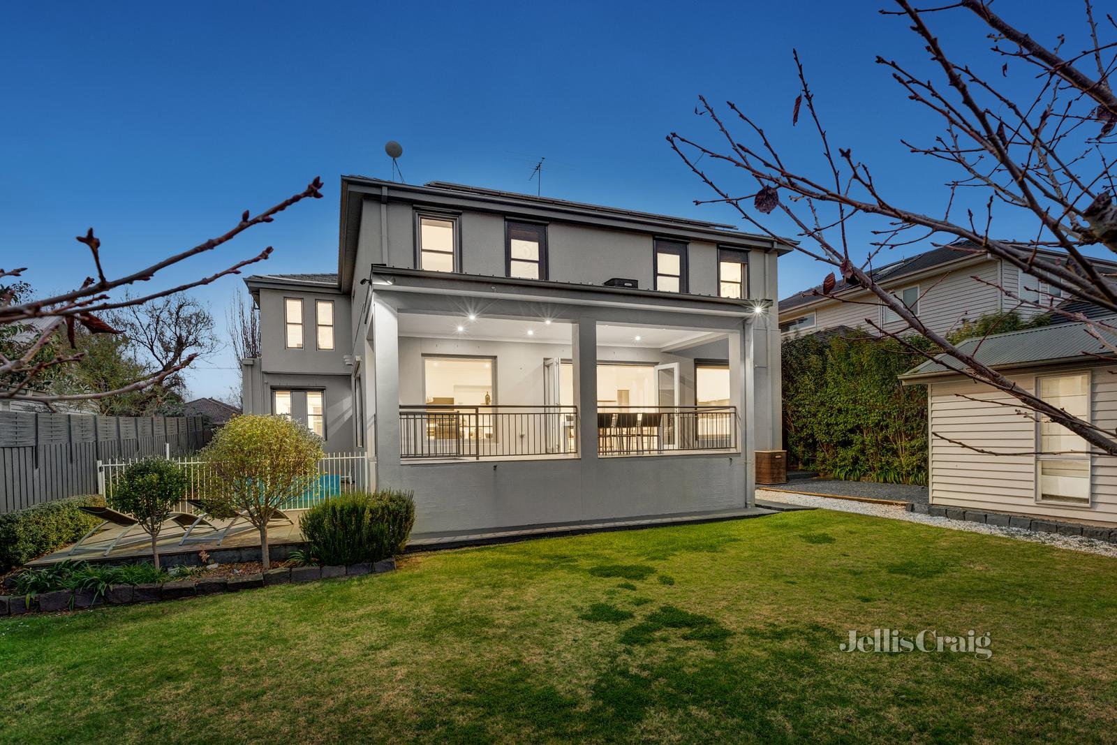 24 Wharton Street, Surrey Hills image 7