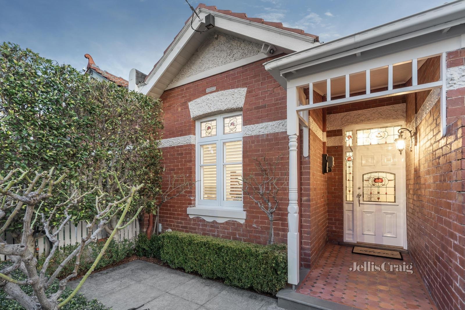 24 Willis Street, Armadale image 1