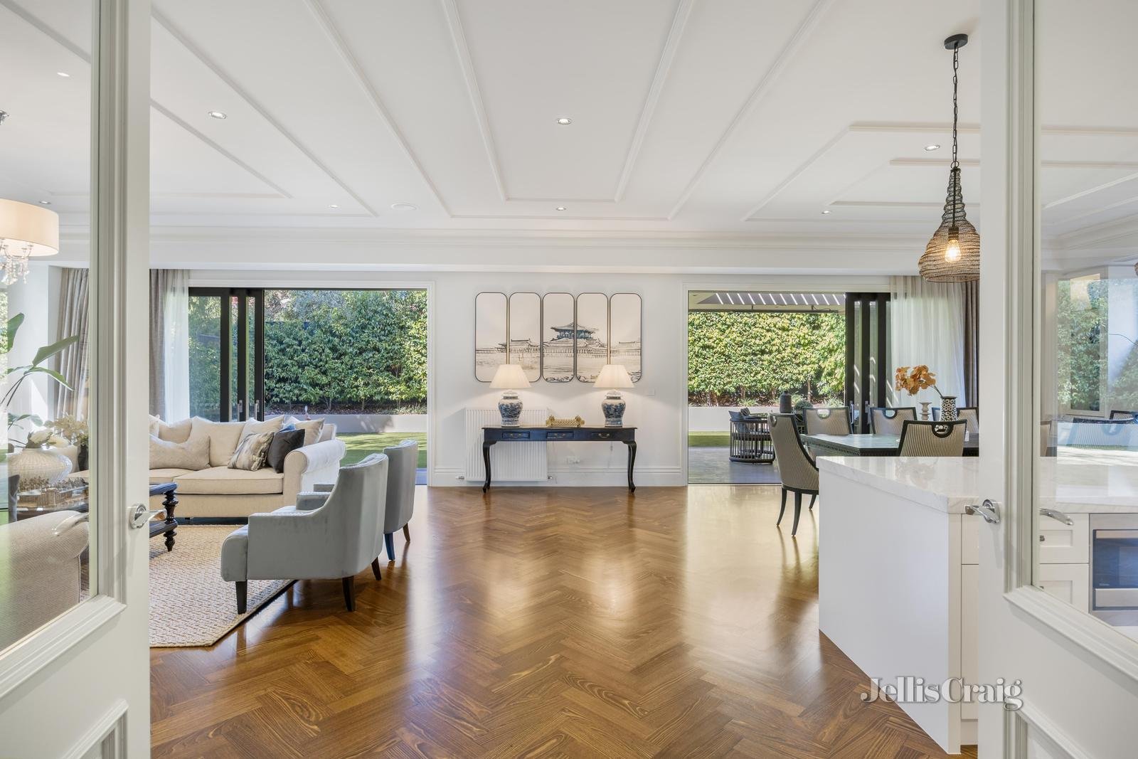 24 Willis Street, Balwyn North image 3