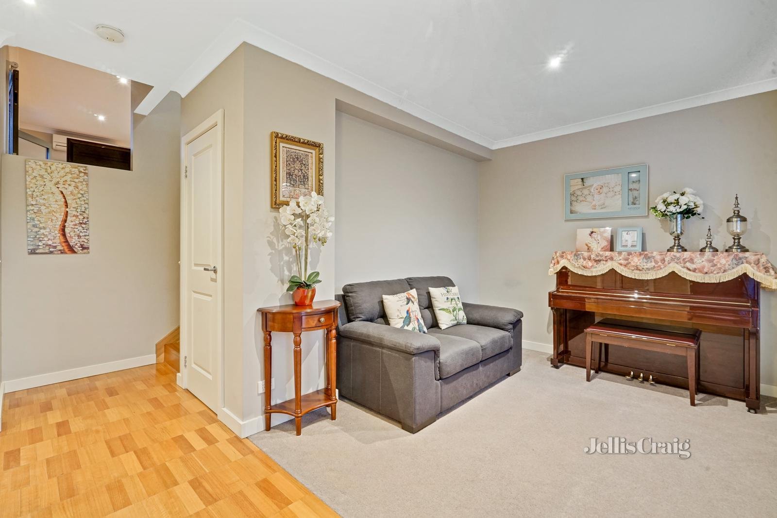 2/4 Winbirra Parade, Ashwood image 4