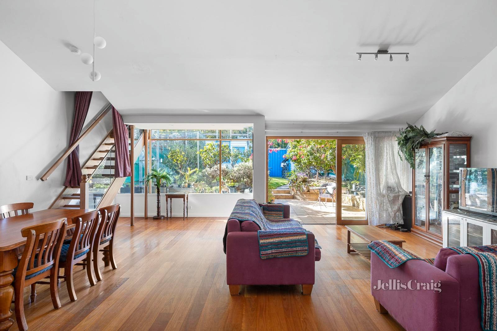 24 Wright Street, Clifton Hill image 2