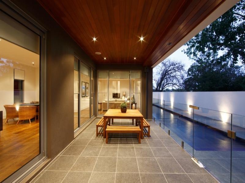 24 Yarrbat Avenue, Balwyn image 9