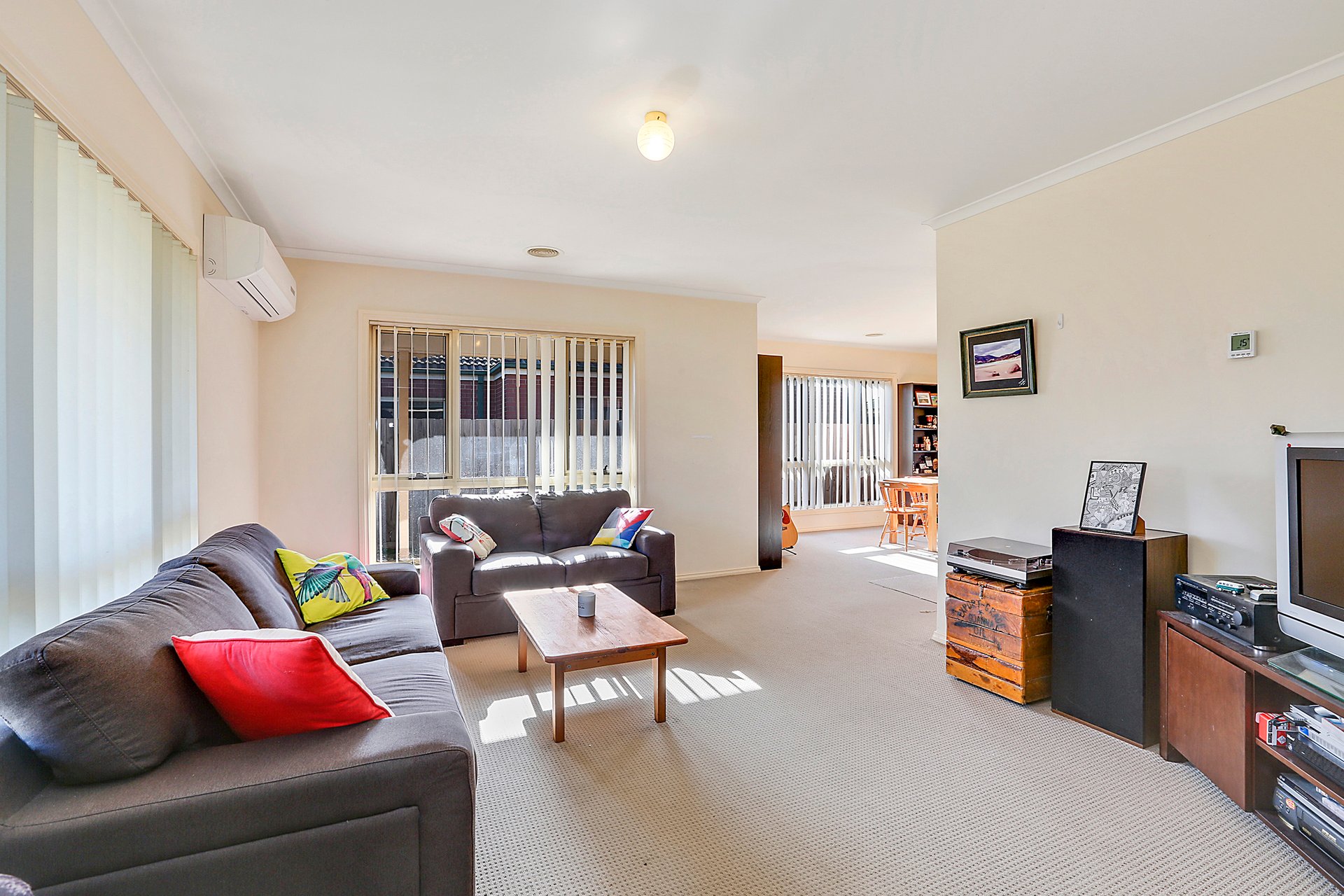 24 Young Street, Lara image 2