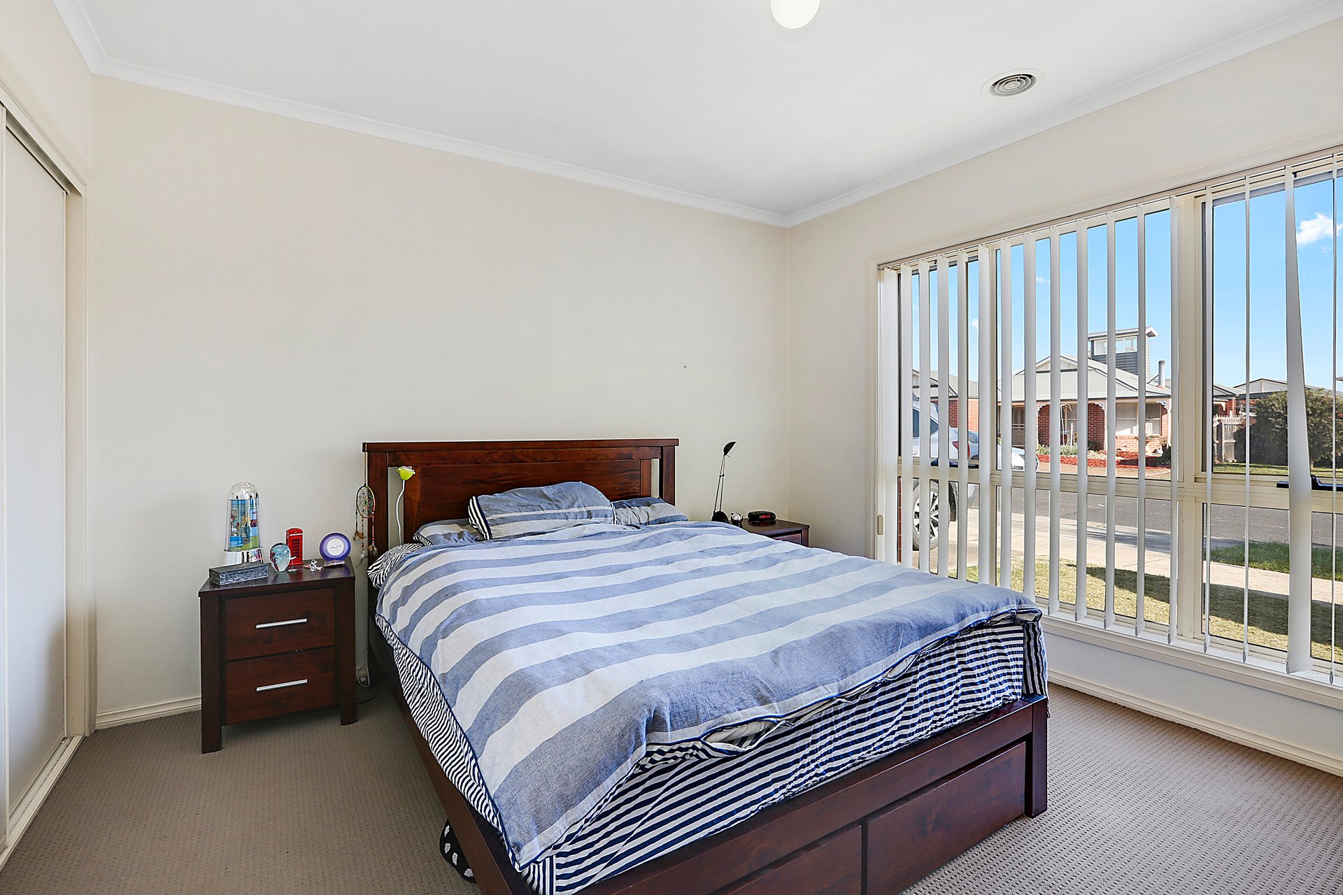 24 Young Street, Lara image 5