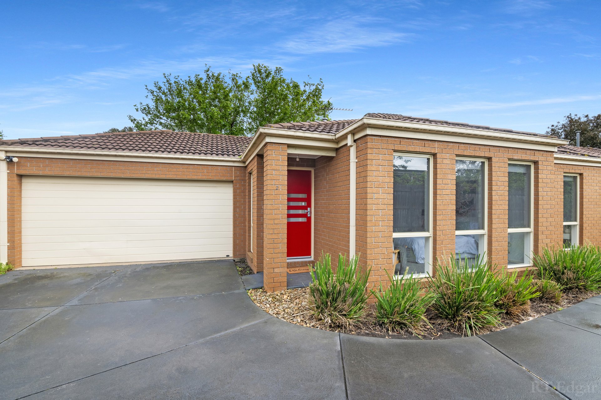 Property Gallery - Main Image