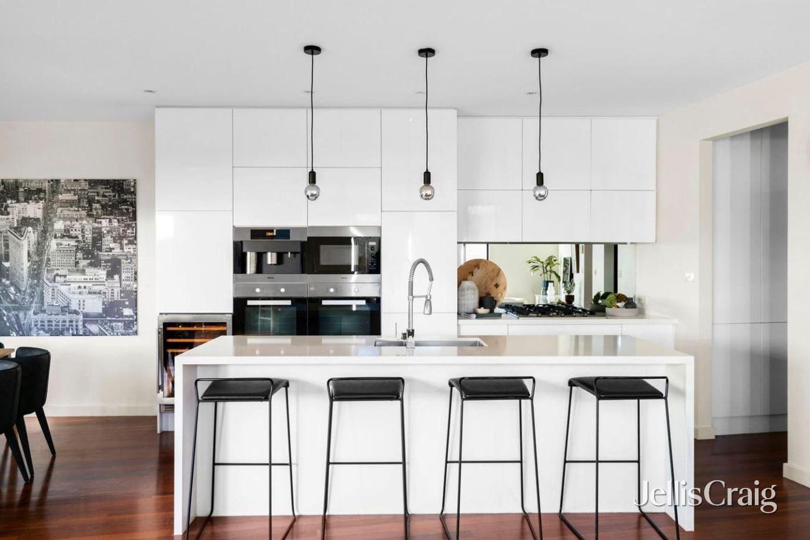 2/40 Anzac Crescent, Williamstown image 6