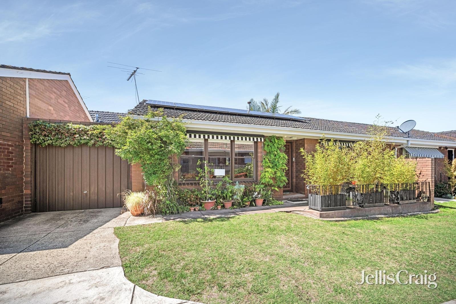 2/40 Bayview Crescent, Black&nbsp;Rock image 1