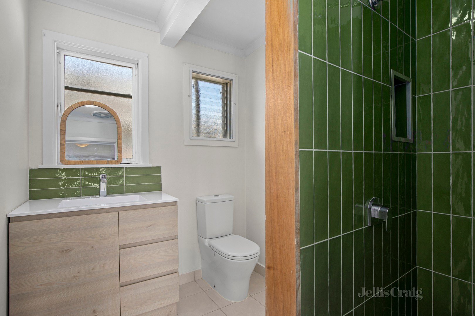 2/40 Chifley Avenue, Altona image 11