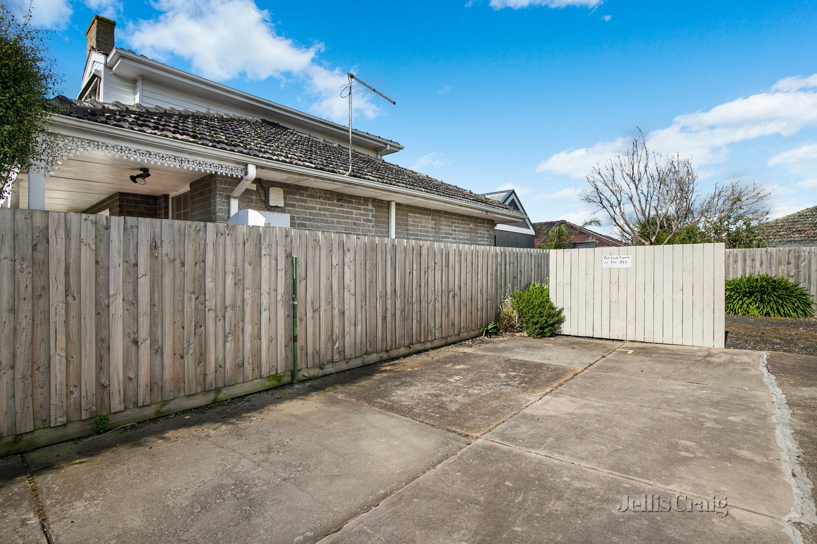 2/40 Chifley Avenue, Altona image 16