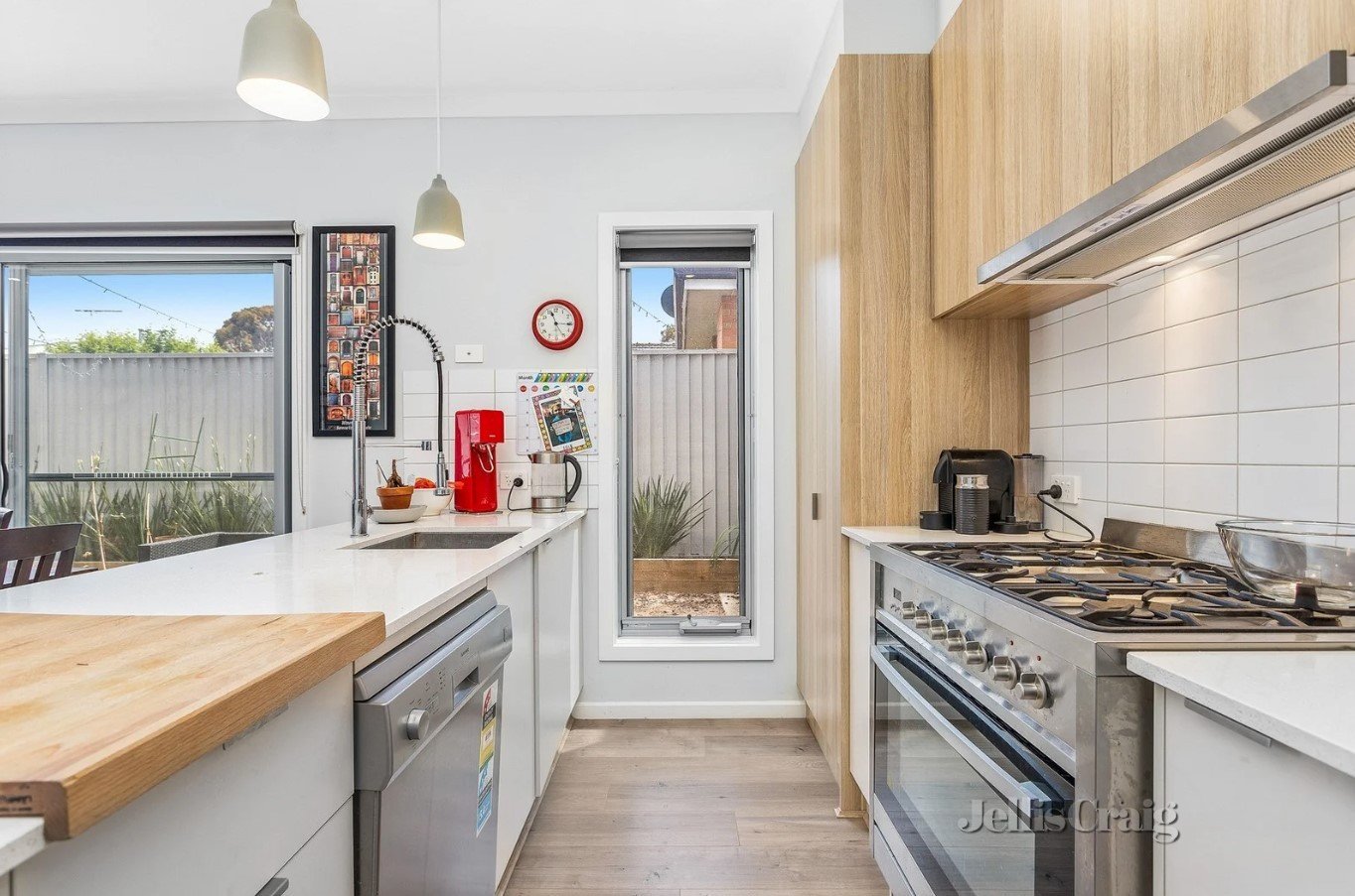 2/40 Clyde Street, Newport image 5
